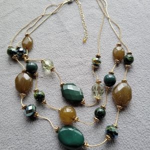 Women's 10 inch Emerald green and taupe stone necklace with adjustable clasp